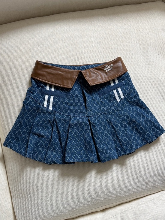 Aelfric Eden Dresses & Skirts - Aelfric Eden Navy Patterned Pleated Skirt with Brown Faux-Leather Waistband